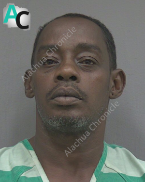 Man on Probation Arrested After Entering Ex-Girlfriend’s Apartment Window